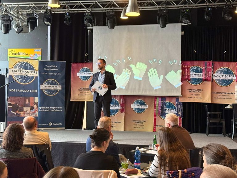 Ples k 100. výročiu Toastmasters, ktorý zorganizovala členka klubu